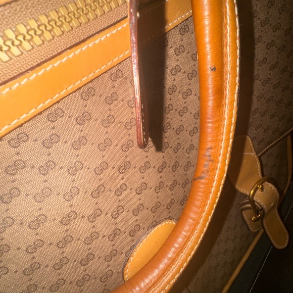 Vintage Gucci Monogram Duffle w/coa - Picture 9 of 11